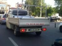 daca nu stiti despre ce este vorba trebuie sa vedeti asta.  si ca voicu sa traiesti sio masina sa